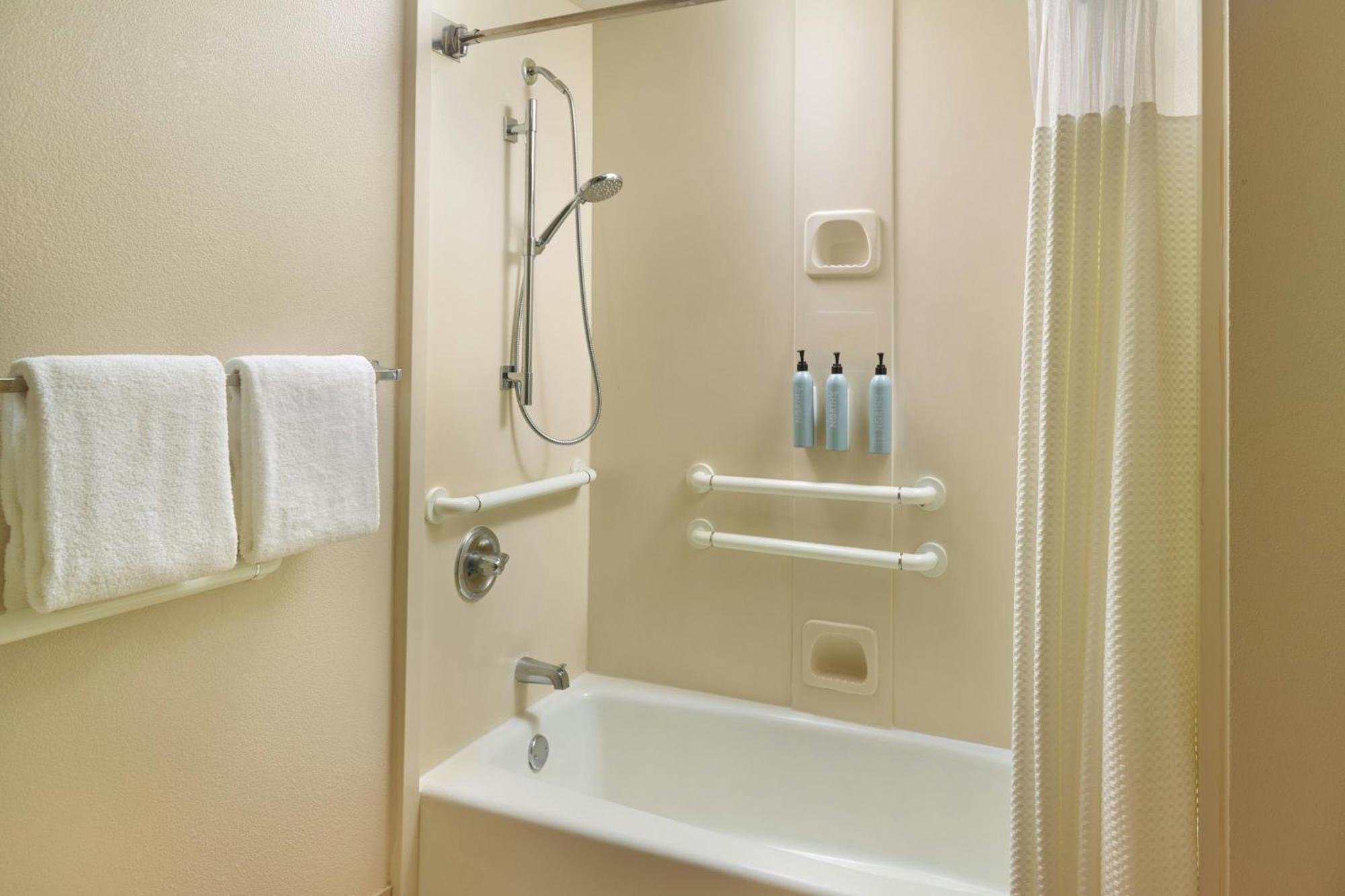 Courtyard By Marriott Baton Rouge Acadian Centre/Lsu Area Otel Dış mekan fotoğraf