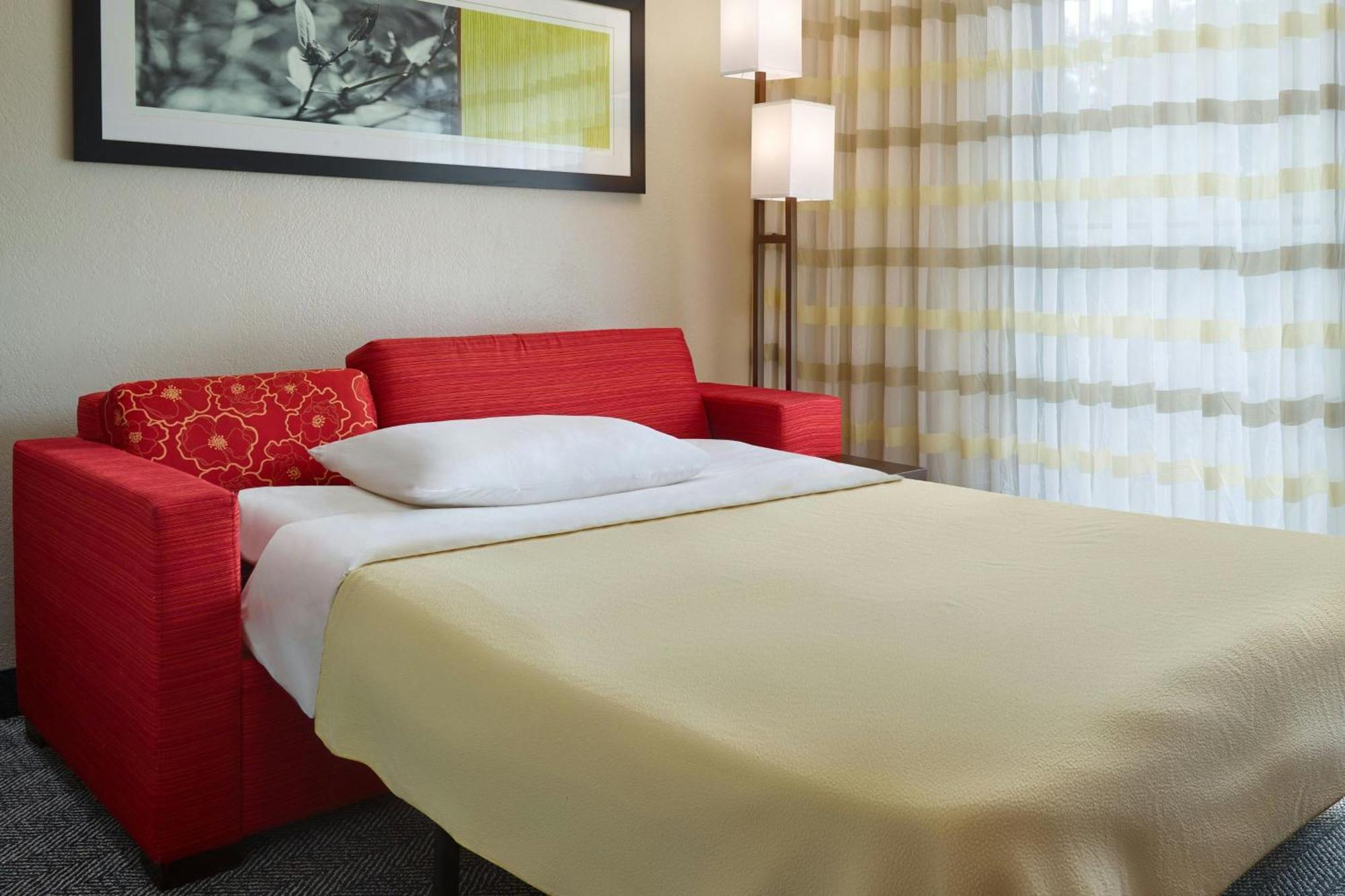 Courtyard By Marriott Baton Rouge Acadian Centre/Lsu Area Otel Dış mekan fotoğraf